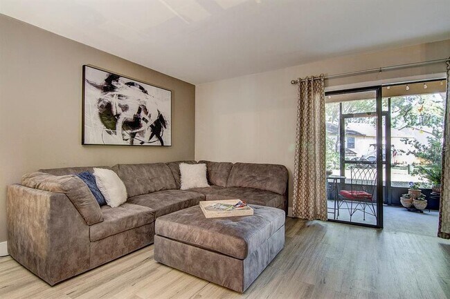 Building Photo - 4302 Brigadoon Cir