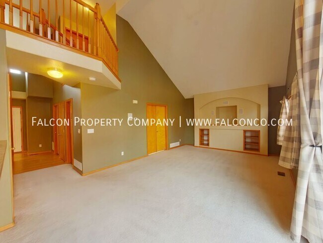 Building Photo - 4883 Jedediah Smith Rd