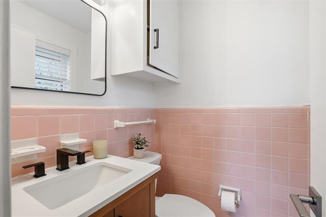 Building Photo - 8834 Liptonshire Dr