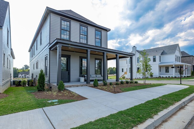 Building Photo - Luxury June Lake Custom Home