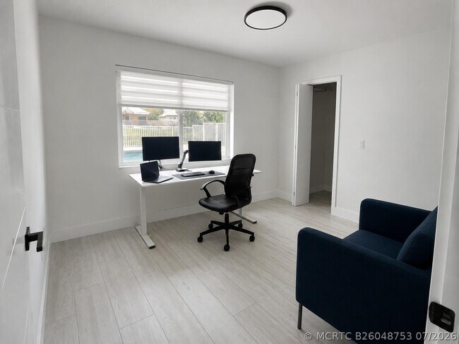 Building Photo - 16709 SW 5th Ct