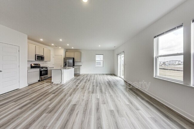 Building Photo - 4513 Branower St