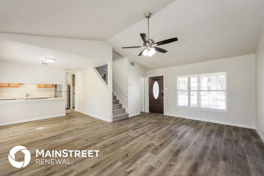 Building Photo - 9906 Sandy Field Dr