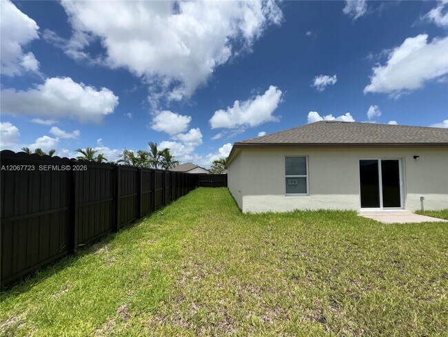 Building Photo - 17376 SW 285th St