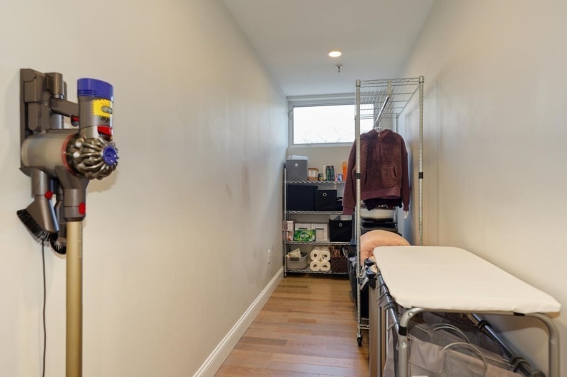 Building Photo - 4 Canal Park