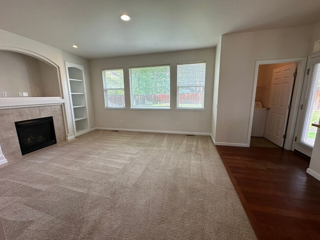 Building Photo - Sanders Mill Neighborhood 3 Bedroom, 2 Bat...