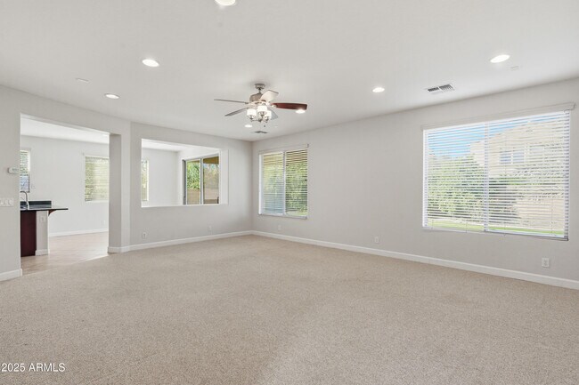 Building Photo - 18560 E Strawberry Dr