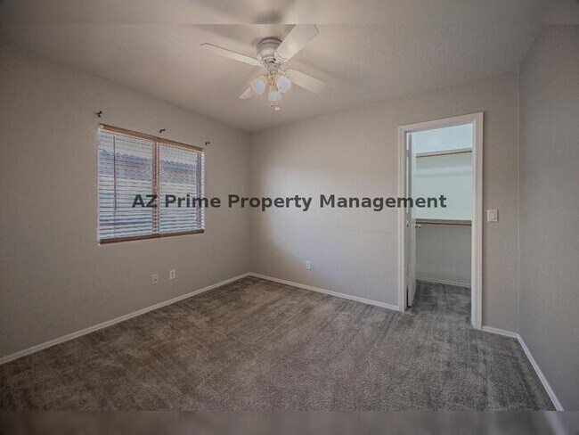 Building Photo - 13344 W Desert Ln