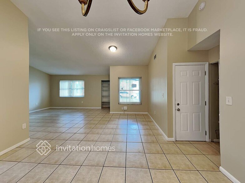 Building Photo - 6220 Gauntlet Hall Ln