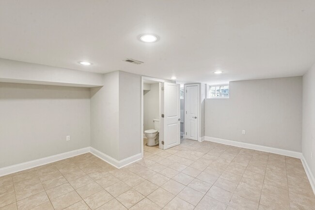 Building Photo - 1618 S 19th St