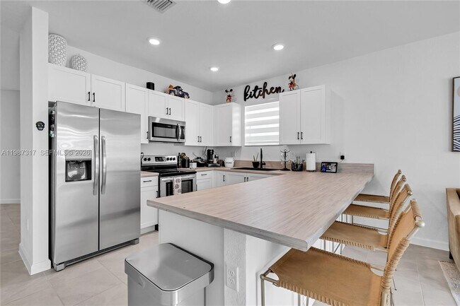 Building Photo - 12728 SW 214th Ter