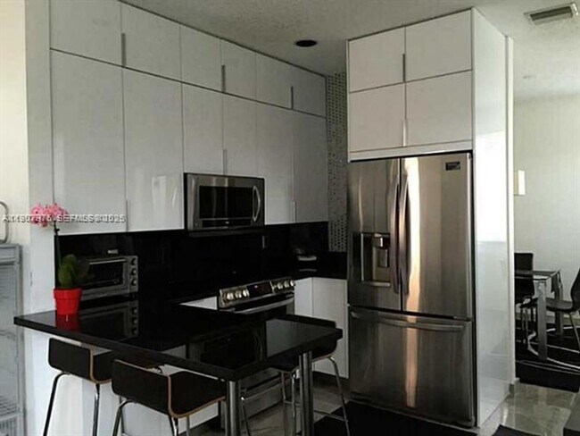 Building Photo - 1654 Salerno Cir