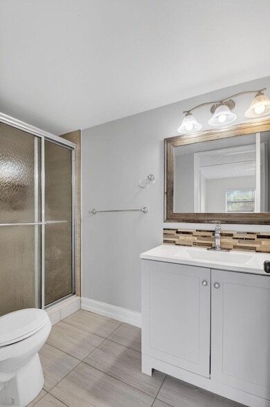 Building Photo - 7535 S Oriole Blvd