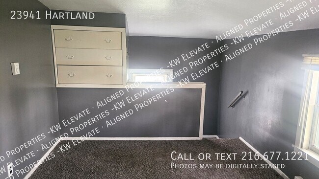 Building Photo - 23941 Hartland-