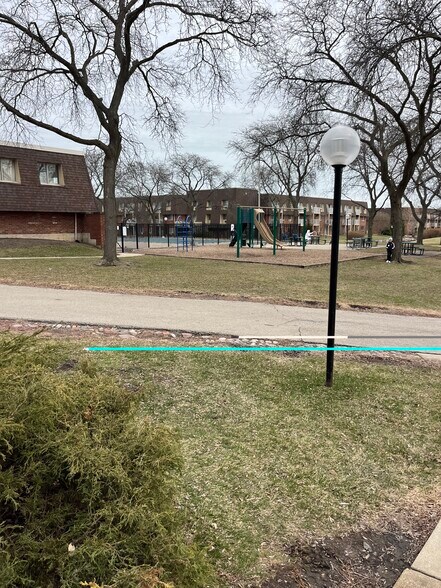 Building Photo - 2 Villa Verde Dr