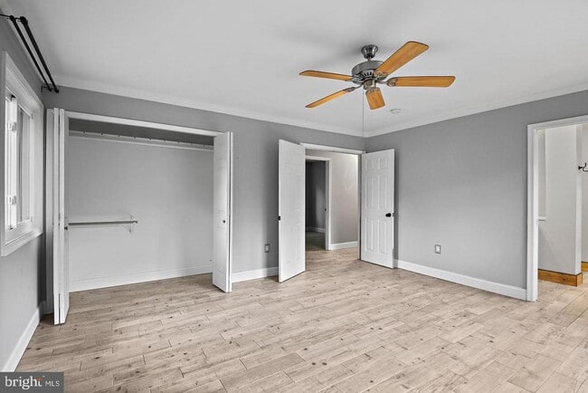 Building Photo - 511 Avondale Dr