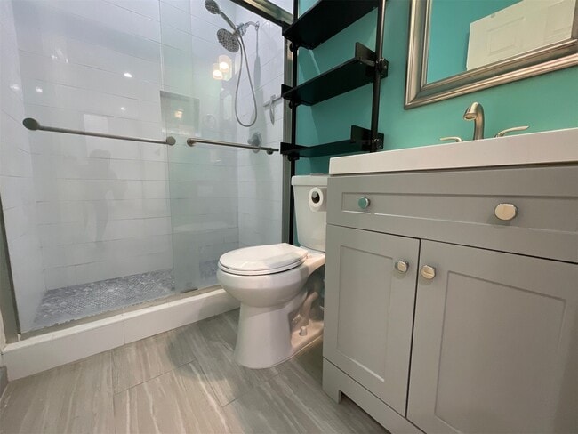 Building Photo - 5226 Ridgevan St