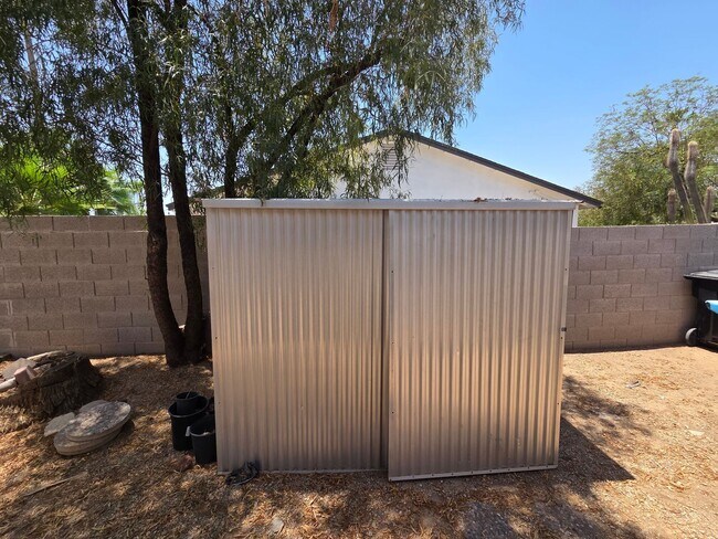 Building Photo - Beautiful 3 bedroom / 2 bath in Scottsdale!