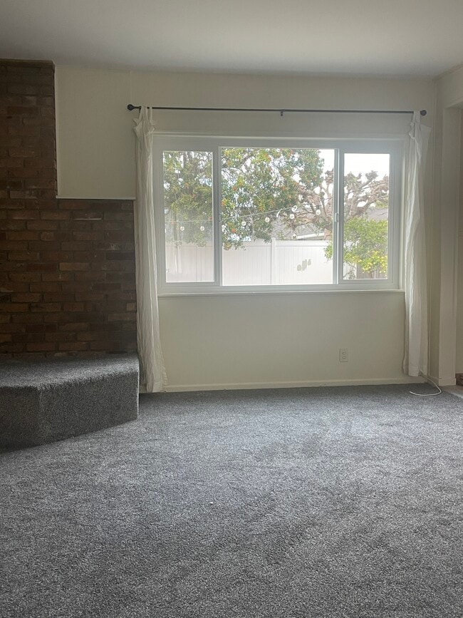 Living room / back-yard view - 4137 W 173rd St