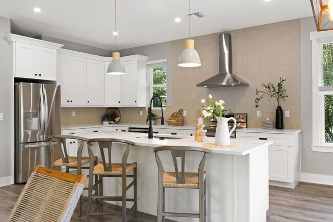 Building Photo - Charming Tampa Rental - Perfectly Located ...