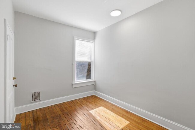 Building Photo - 3726 Stanton St