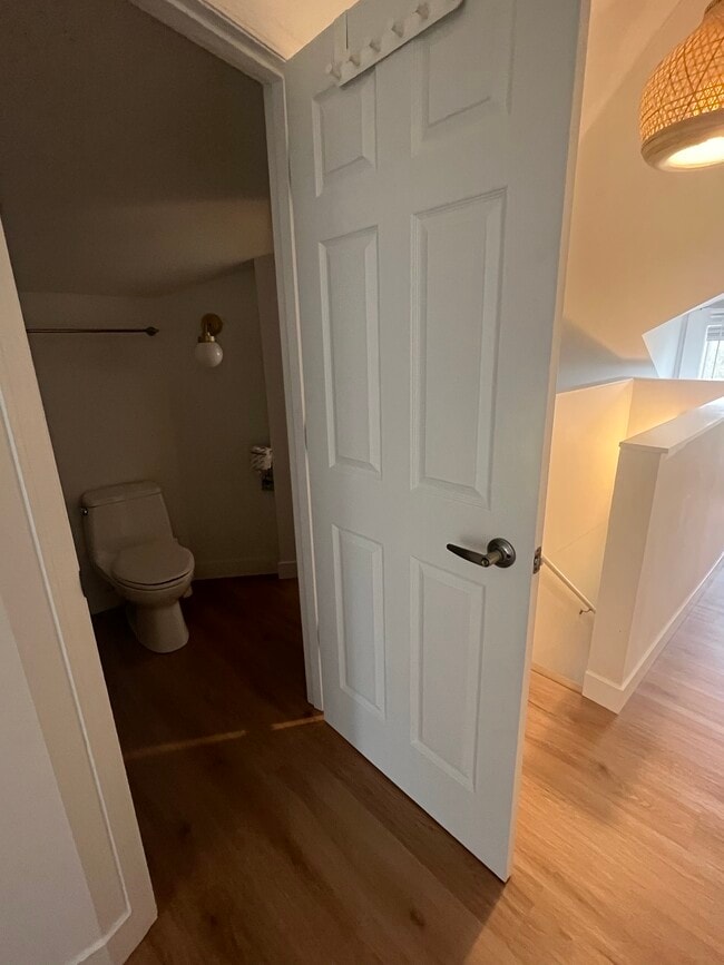 Building Photo - 3S270 Williams Rd