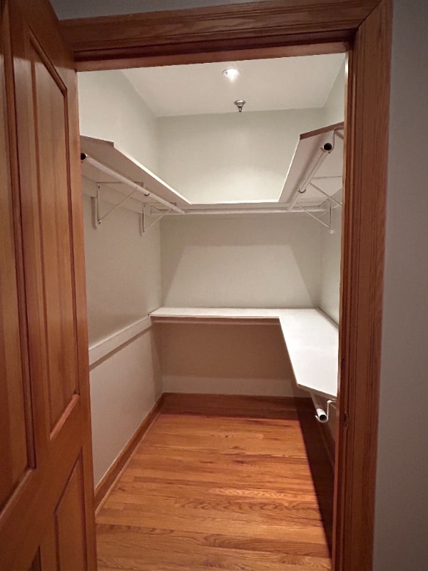 Building Photo - 6111 Fifth Ave