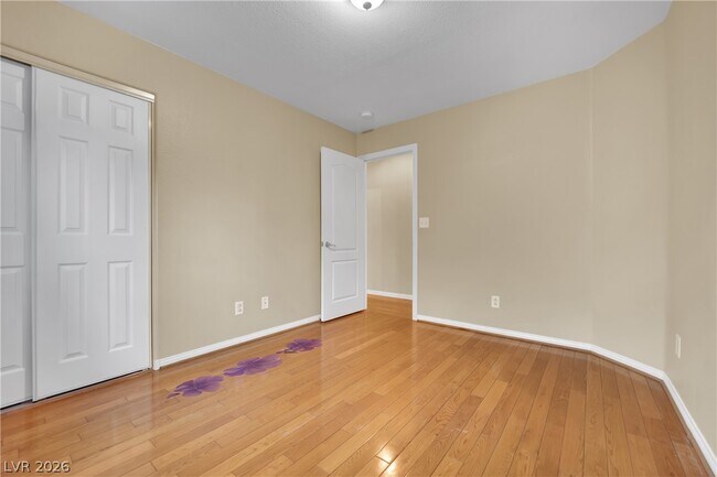 Building Photo - 9965 Lorian St