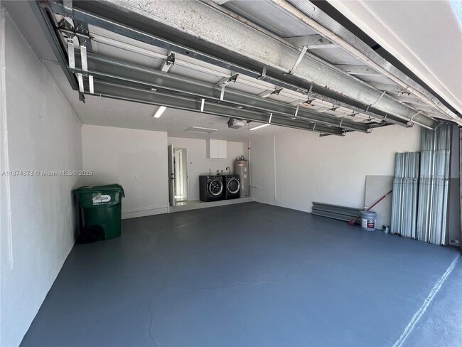 Building Photo - 16247 SW 46th Terrace