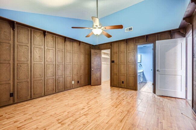 Building Photo - Charming 2-BR/2-Bath Home in the Heart of ...