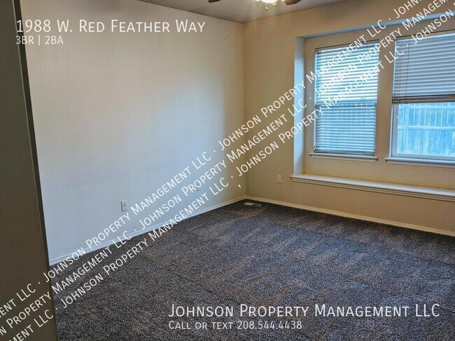 Building Photo - 1988 W Red Feather Way