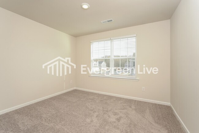 Building Photo - 835 Pear Blossom Ct