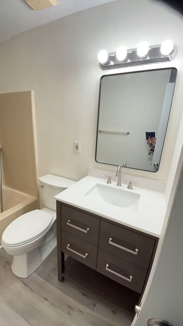 Building Photo - Newly updated 1 Bedroom Condo in Cobblestone