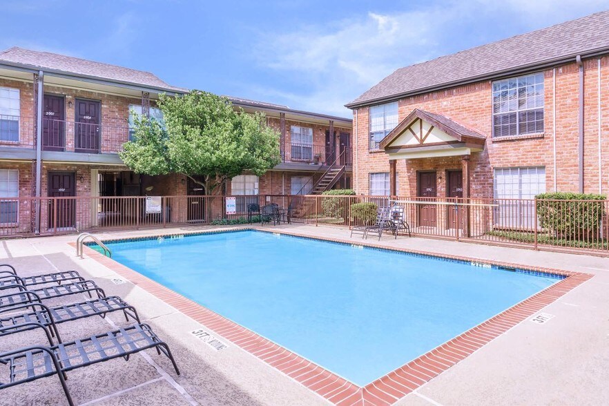 La Estancia Apartments Houston Tx Apartment Finder Primary Photo La Estancia Apartments