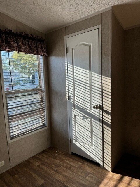 Building Photo - 2422 Highway 43 S