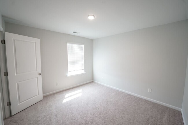 Building Photo - Coming Available!