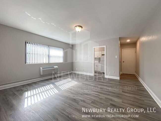 Primary Photo - 1335 Washington Blvd