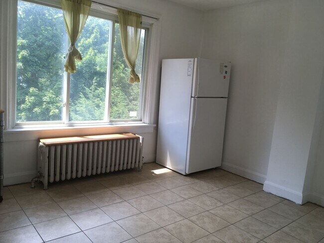 Building Photo - 5626 Wilkins Ave