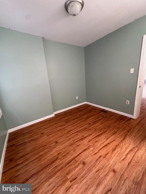 Building Photo - 923 N 28th St