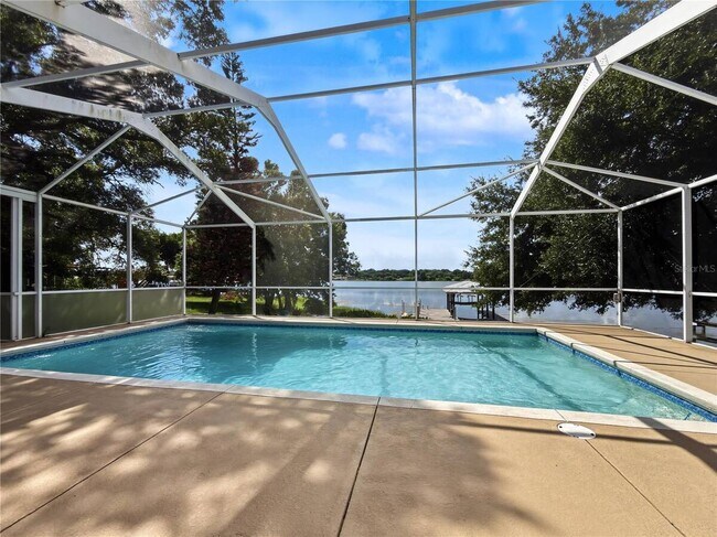 Building Photo - 125 Lake Roy Dr