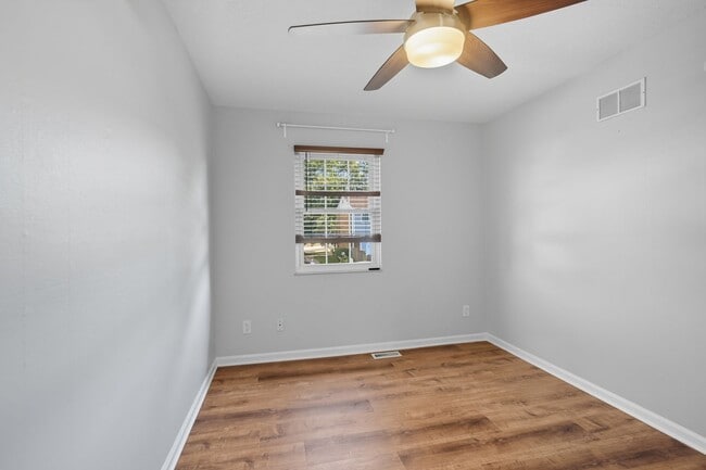 Building Photo - Three Bedroom Condo in West Chester!