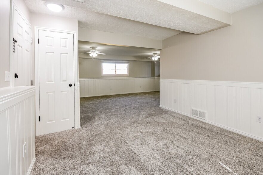 Building Photo - 3324 W 4975 S