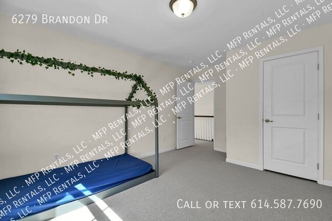 Building Photo - 6279 Brandon Dr