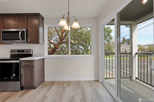 Building Photo - 3302 McKinley Ave