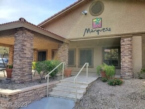 Building Photo - 7200 W Pirates Cove Rd