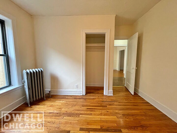 Building Photo - 2331 N Spaulding Ave