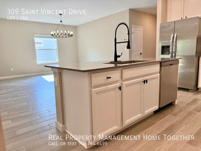 Building Photo - 309 St Vincent Dr