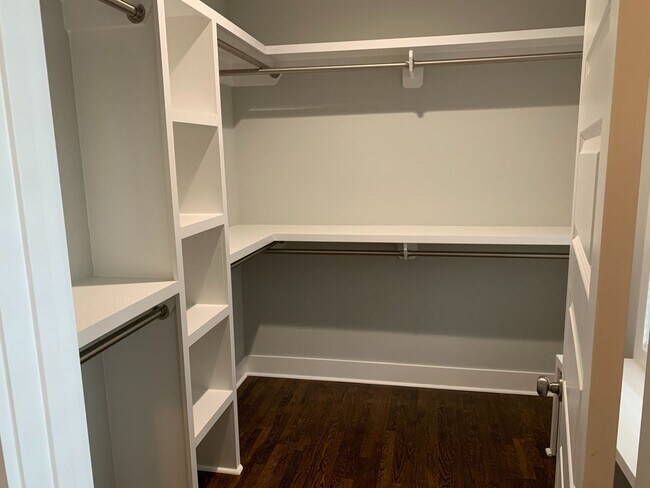 Building Photo - East Nashville 3 Bedroom Home