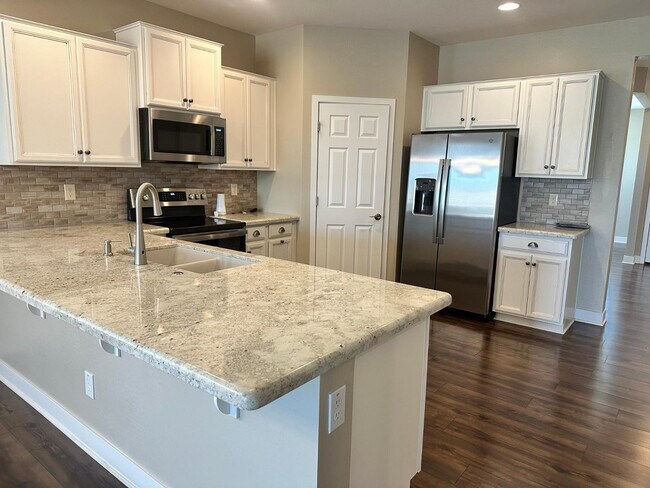 Building Photo - 28394 N 132nd Ave.