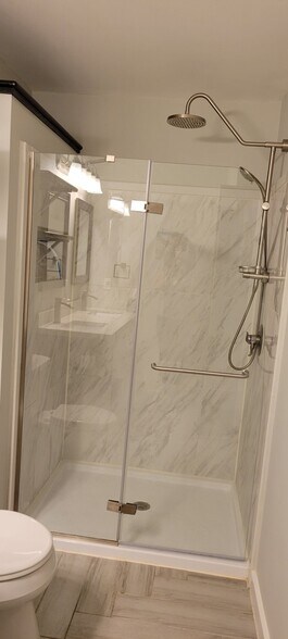 Building Photo - 50 Pebble Beach Cove